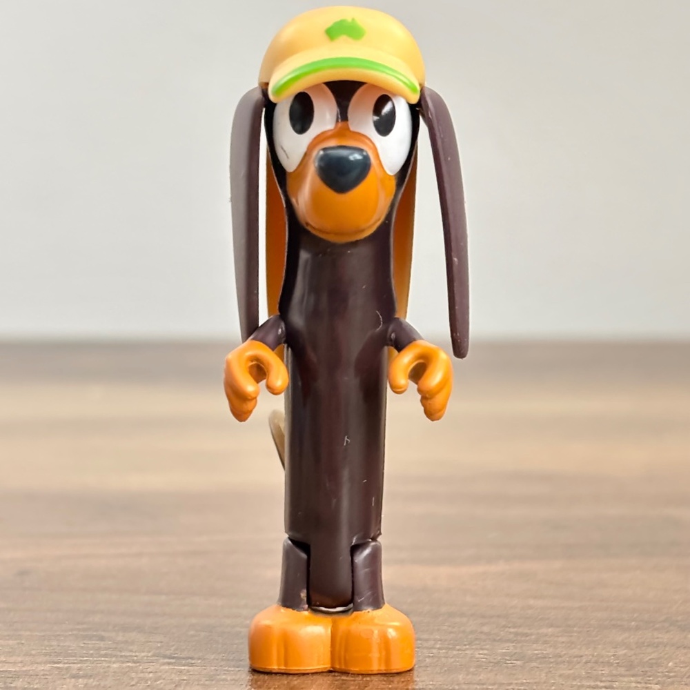BLUEY Friend The Weiner Dog SNICKERS Replacement Toy Figure Dachshund Posable